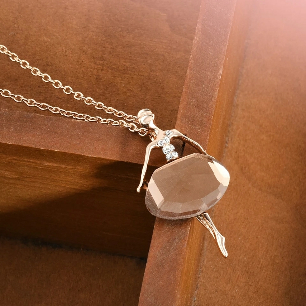elegant ballerina pendant necklace - Picture 3 of 3